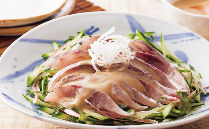 あじと香味野菜のごまソースがけ